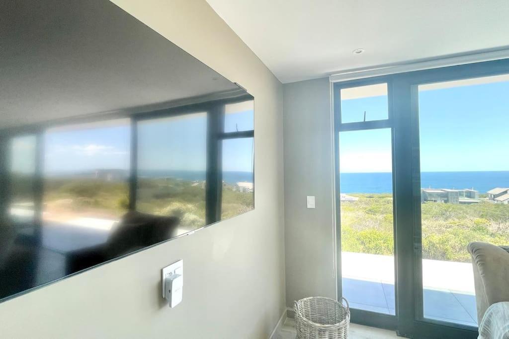 Exclusive Luxury & Lifestyle Suite Mossel Bay Bagian luar foto