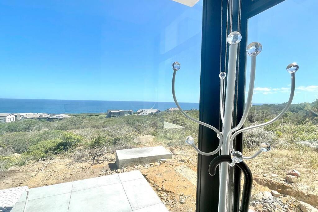 Exclusive Luxury & Lifestyle Suite Mossel Bay Bagian luar foto